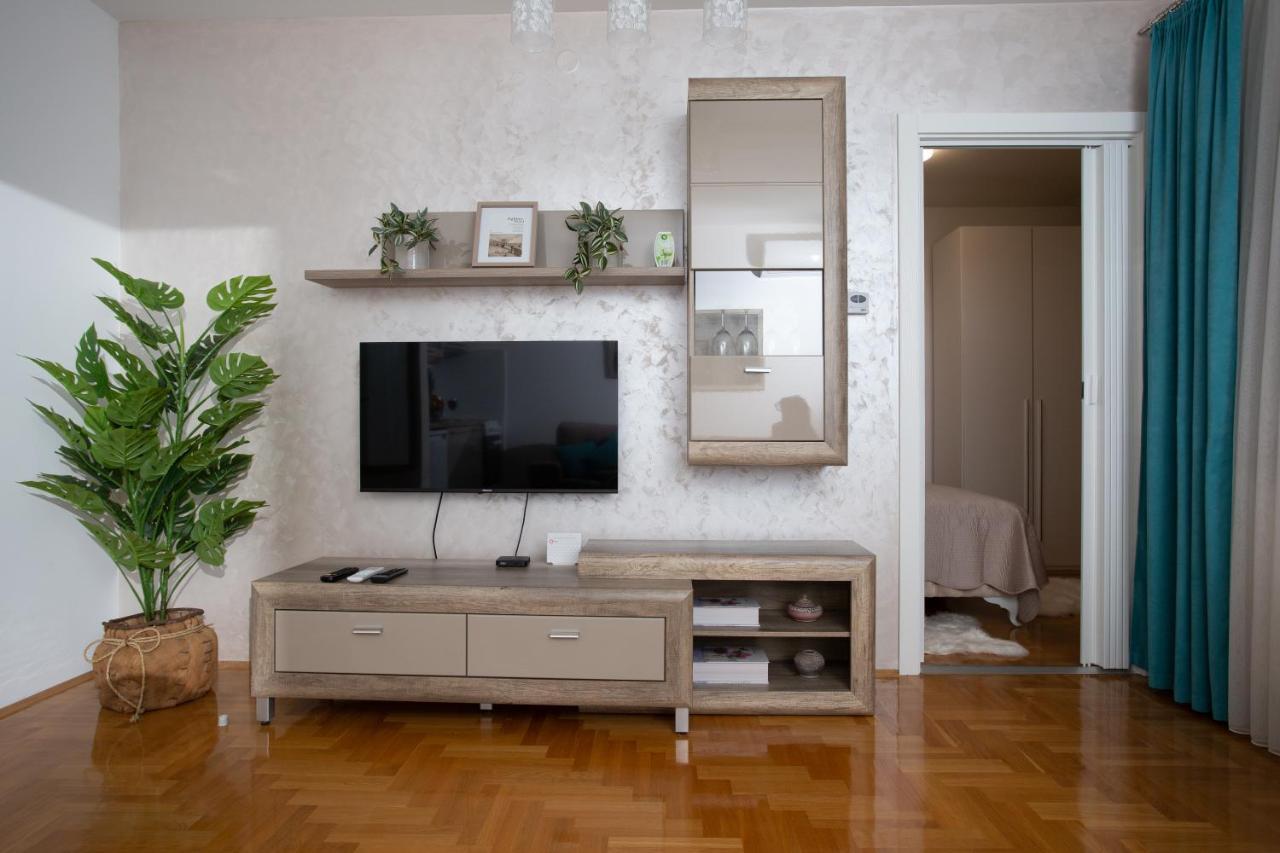 Apartman Sunset Sremska Mitrovica Exteriér fotografie
