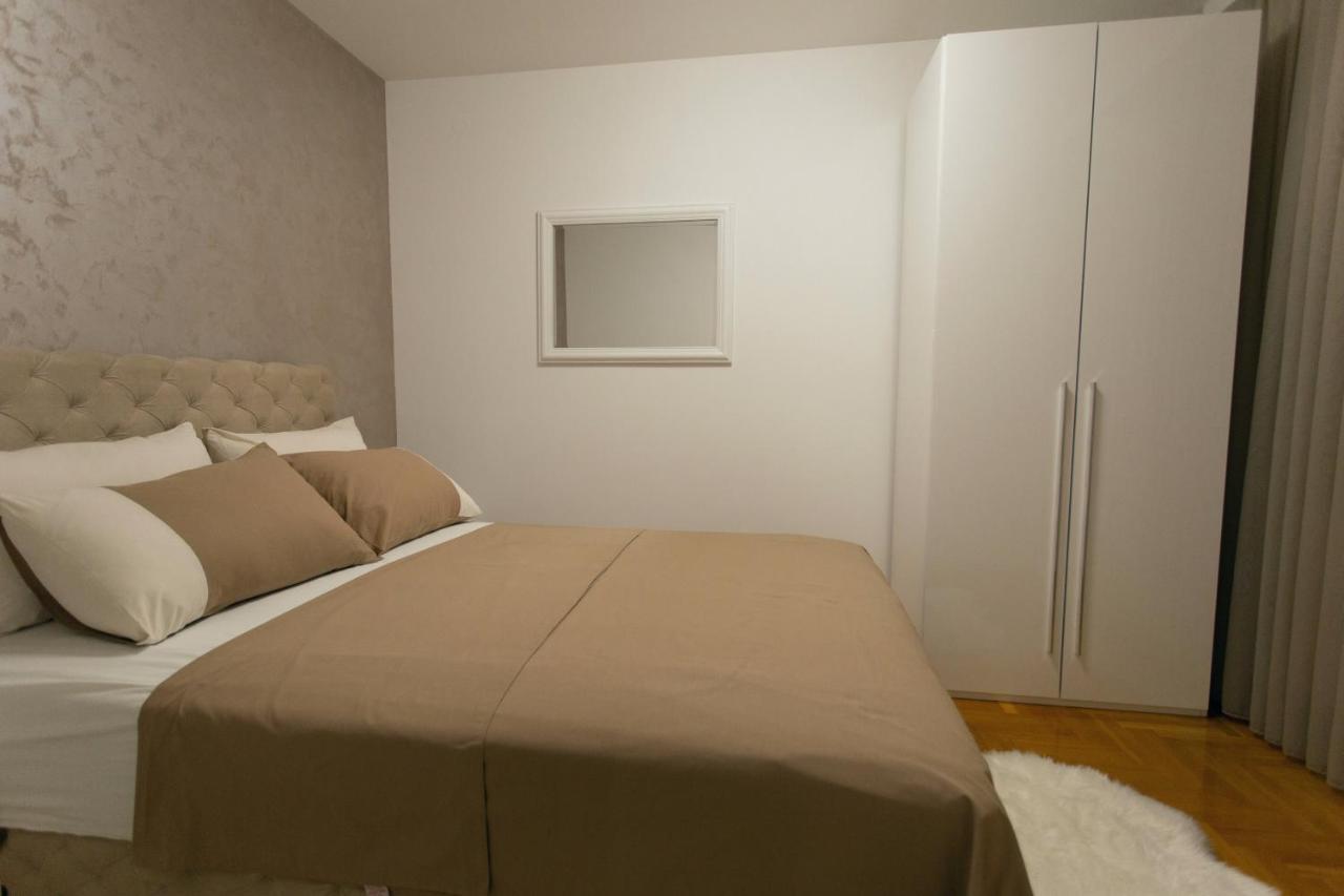 Apartman Sunset Sremska Mitrovica Exteriér fotografie